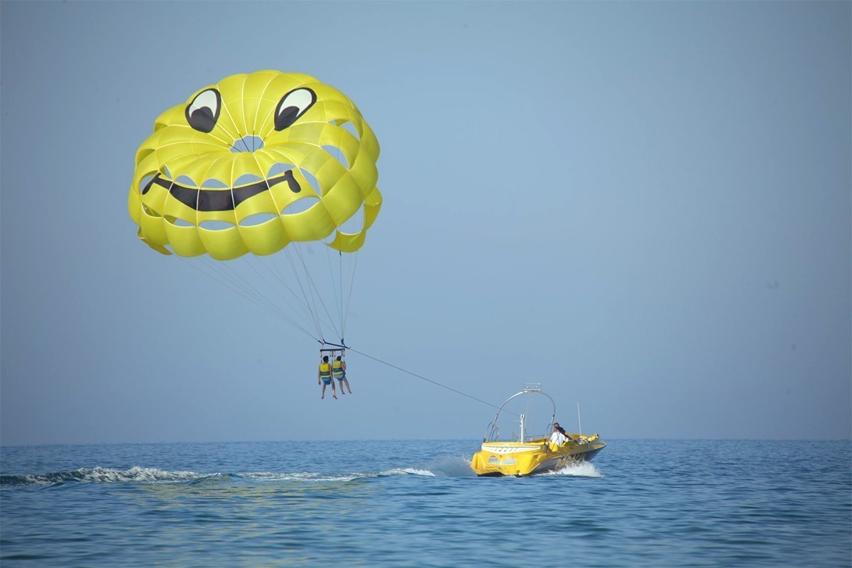 SKYRIDER PARASAILS